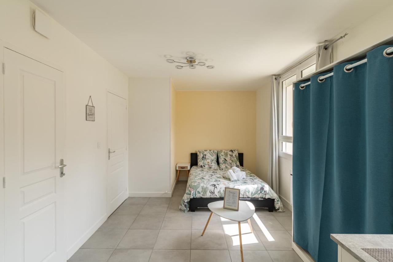 Studio Cosy Dans Residence Calme Et Privee Le Mans Exterior photo